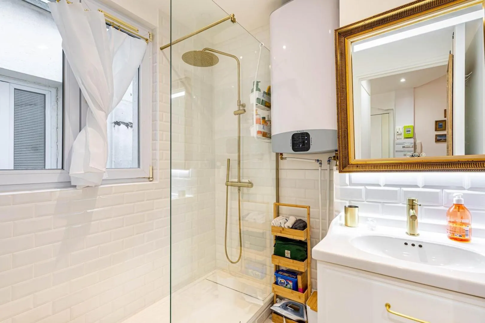 Guestready - Charming Gem Near Canal St Martin Apartment Paris France